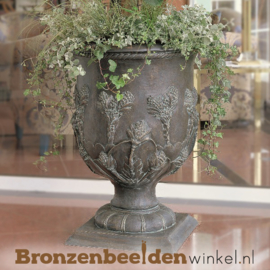 Tuinvaas in brons BBW88403
