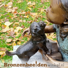 Bronzen meisje met hondje als tuinbeeld BBW51329br