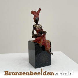 Afrikaans beeld "Thandie" 12 cm BBWZT22KL