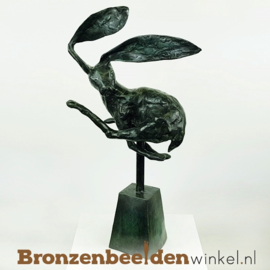 Sculptuur "Springende Haas" BBW009br01