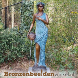 Bronzen fontein "Vrouw met kelk" BBW52211br