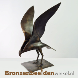 Abstract beeld adelaar in brons