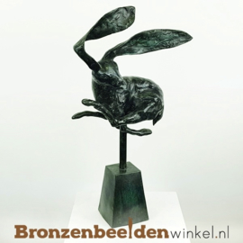 Sculptuur "Springende Haas" BBW009br01