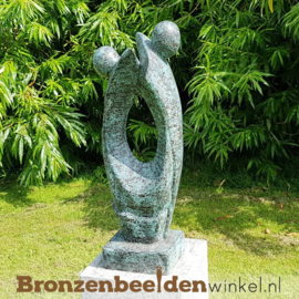 Asbestemming tuin beeld op sokkel "Zij aan Zij" BBW52ab228br