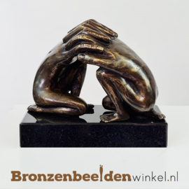 Bronzen beeldje "Gevouwen Handen" BBW4447