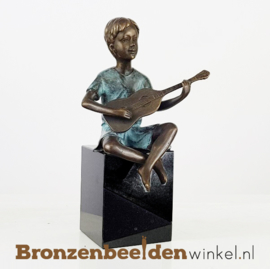 Muziek beeld "Jongen met Gitaar" BBW1502