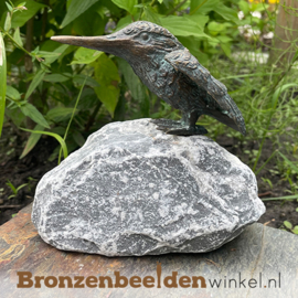 Grafdecoratie vogel 'IJsvogeltje op steen' BBW89004-05