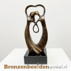 NR 8 | Bronzen beeld Rotterdam "Hart voor Elkaar" BBW001br07