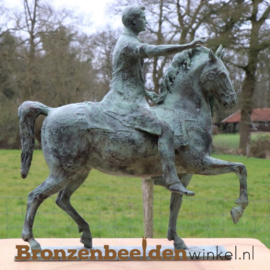 BRONZEN BEELD MAN EN PAARD OP MAAT