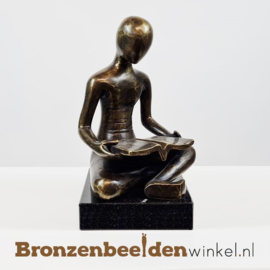 Sculptuur "De Lezer" BBW13778