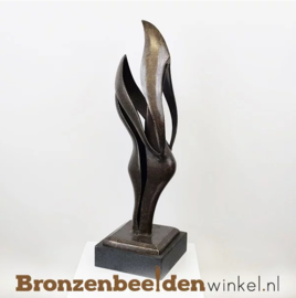 NR 5 | Origineel cadeau bruiloft vrienden "Verbondenheid op sokkel" BBW2235br