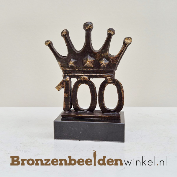 TOP 100 jaar bestaan bedrijf "het Kroonjaar" met jaartal 100 BBW23pb43