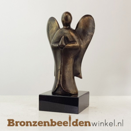 Beschermengel beeldje in brons BBW85492