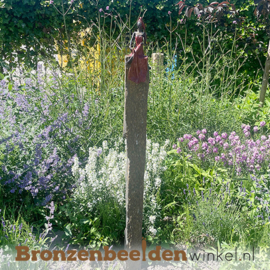 Beeld voor in de tuin "Lethabo" incl sokkel