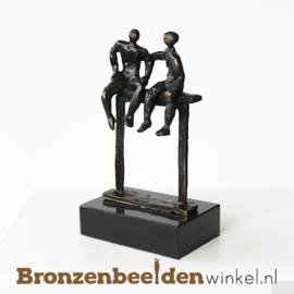 Vriendschapsbeeldje "De helpende hand" BBW004br54