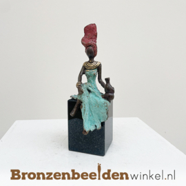Afrikaans beeld "Iggy" op sokkel 16 cm BBWZT19KL