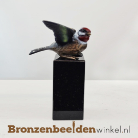 Vogel beeldje Distelvink op sokkel BBWF6529fa