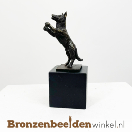 Kleine urn hond "De enthousiaste herder" BBW043br08as