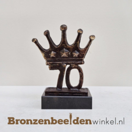 TOP cadeau 70e verjaardag "Kroonjaar 70" beeldje