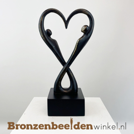 Asbeeldje "Oneindige liefde" BBW07br18as