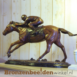 Bronzen beeldje paard met jockey BBW0938br