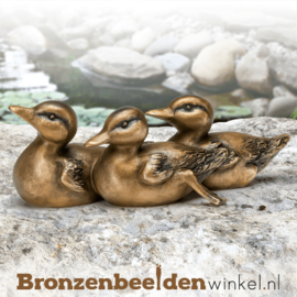 Bronzen eend met kuikens BBW37270