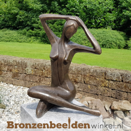 Bronzen tuinbeeld vrouw abstract BBW1189br