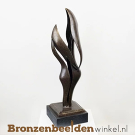 NR 5 | Cadeau voor iemand die alles al heeft "Verbondenheid op sokkel" BBW2235br