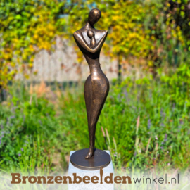 Tuinbeeld "Geborgen bij moeder" BBW2935br