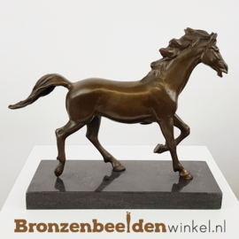 Bronzen paarden beeldje BBWBMbr25