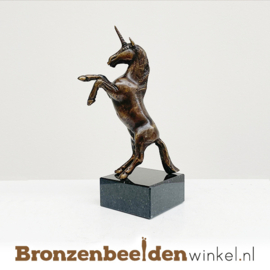Unicorn cadeau - Unicorn beeldje van brons BBWUNI2032