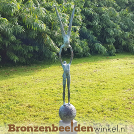 Bronzen tuinbeeld "Vertrouwen" BBW004br42