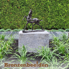 NR 2 | Bronzen paard ''Abstract paarden beeldje'' BBW88194