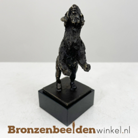 Hondenbeeldje "Blije Schnauzer" BBW043br11