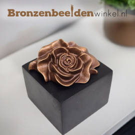 As beeldje met roos BBW20607