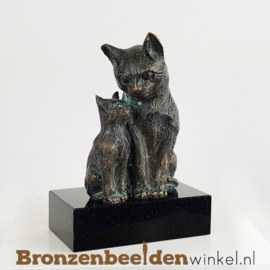 Kattenbeeld moeder poes met kitten BBWR88577