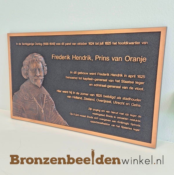 Bronzen plaquette 30x50 cm met volledig reliëf portret