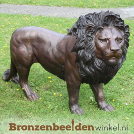 Tuinbeeld bronzen leeuwen beelden BBW1048