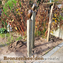Uiltjes beeldjes van brons op leisteen sokkels BBW37236-ls