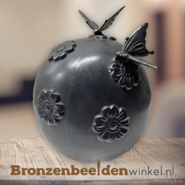 Ronde urn met bloemetjes en vlinders BBW0688br-db