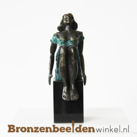 Vrouwenbeeldje "Uitdagend" BBW004br22