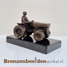 Tractor beeld "Boer op tractor" BBW23pb40