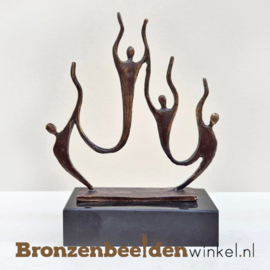 JUBILEUM BEELDJE IN OPDRACHT INTERGAS