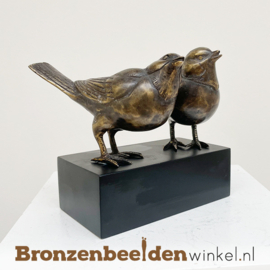 Asbeeld "Vogeltjes op sokkel" in brons BBW80022