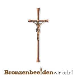 Beeld Jezus aan het kruis BBW34450-04