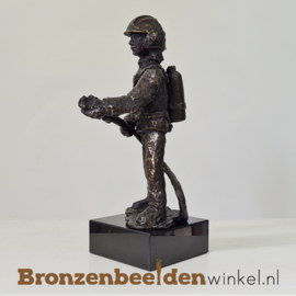 Brandweer beeldje "De Brandweerman" BBW23bp08