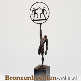 Groot jubileum geschenk "Samen Sterk" voor mediators, intermediairs