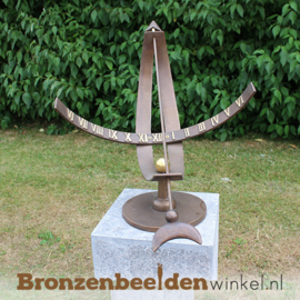 NR 7 | Origineel cadeau bruiloft vrienden "Equatoriale zonnewijzer" BBW0386br