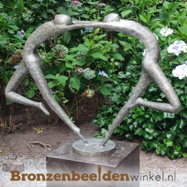 Bronzen tuinbeeld "Liefdesdans" BBW0366br