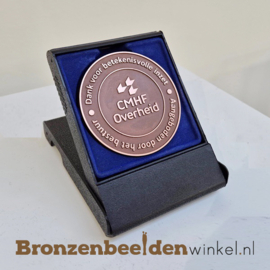 10 bronzen penningen van waardering 7 cm